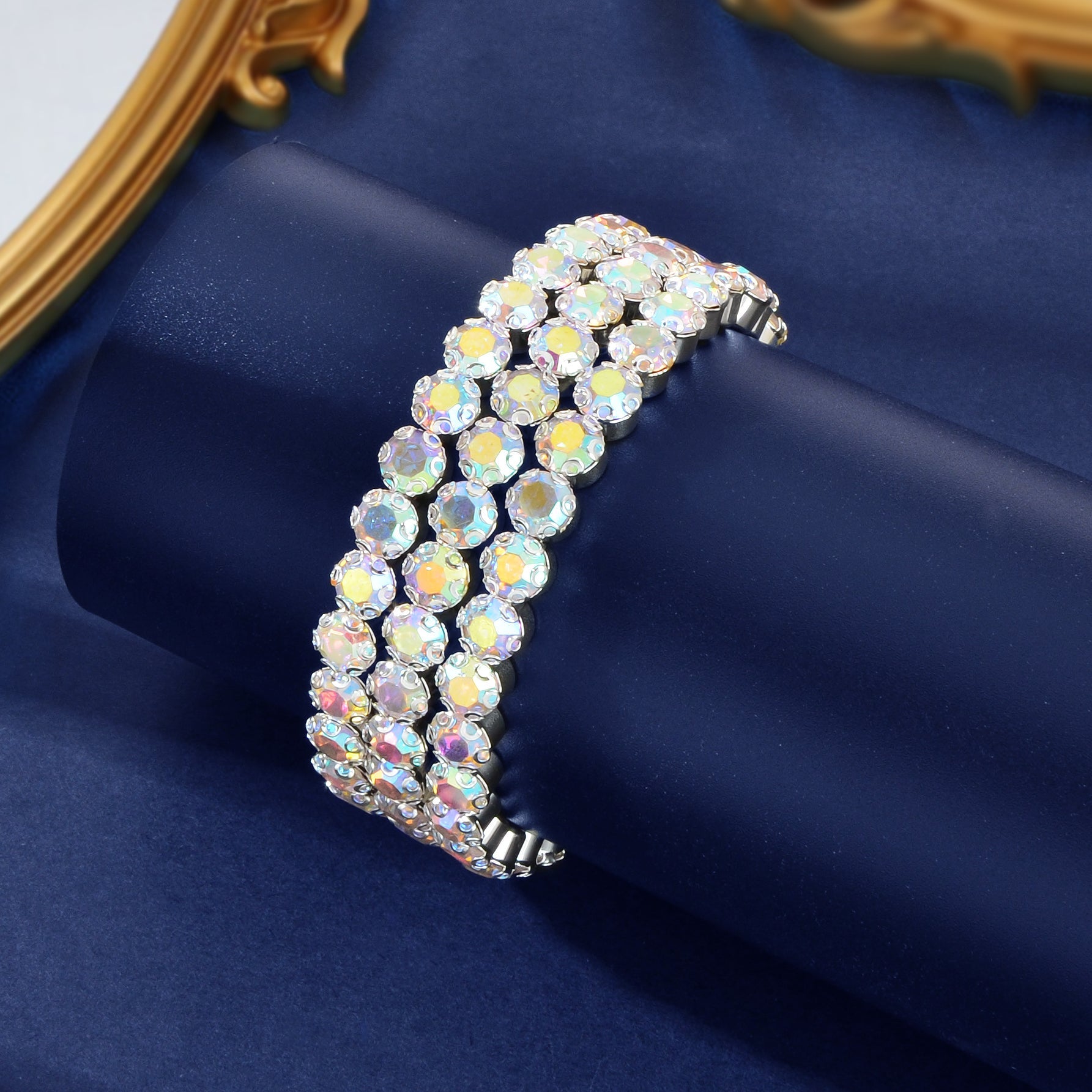 Luxurious Sparkling Wedding Jewelry