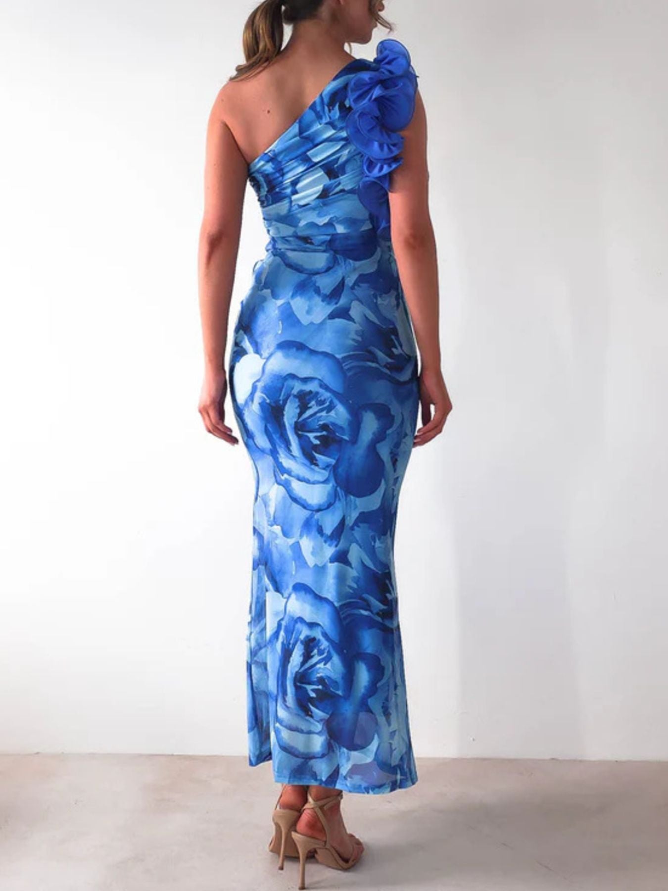 a6626732-6144-4865-9344-c7ff6fd779d9-Max